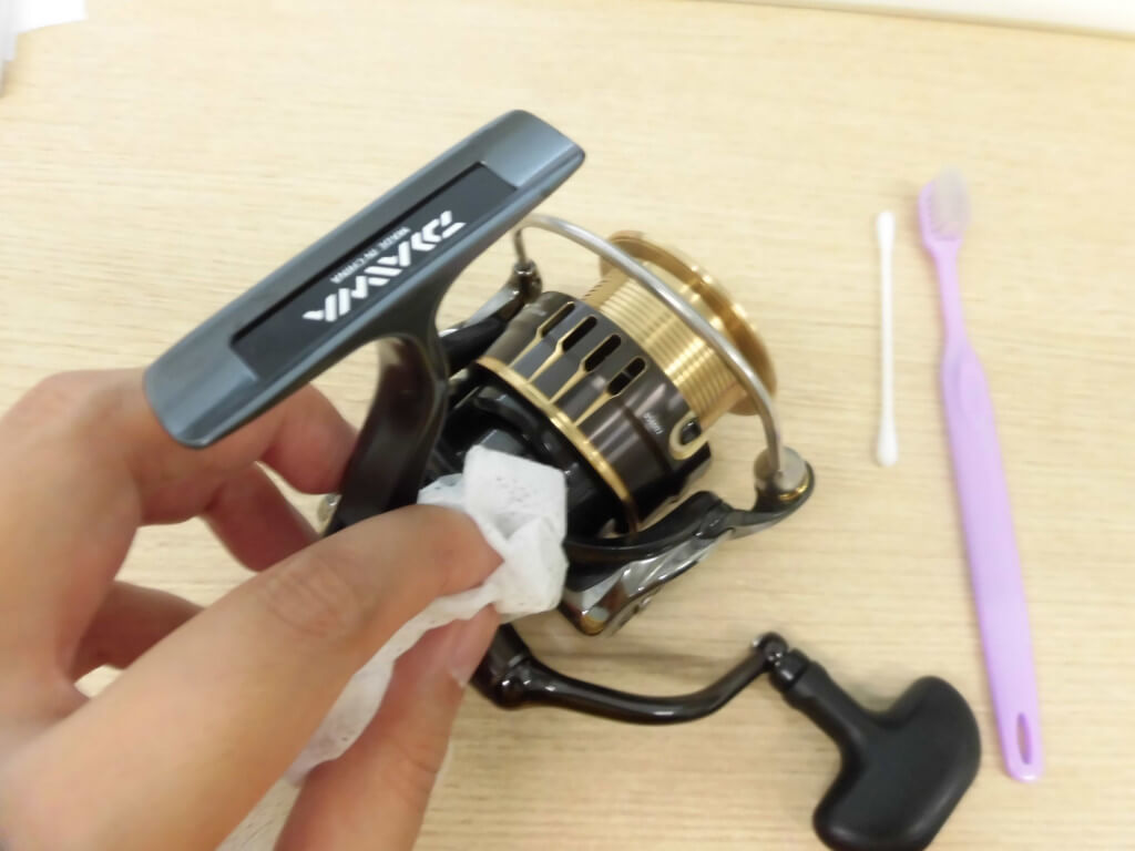 スピニングリール 掃除
